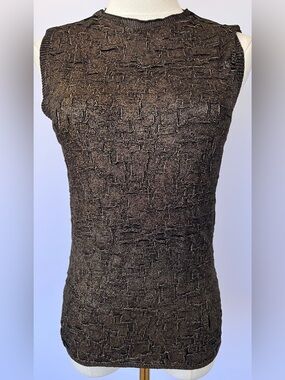 Zara Women’s Sleeveless Textured Knit Top Metallic Finish Size Medium